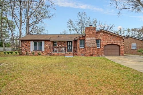 107 Star Dr, Ladson, SC 29456-3123