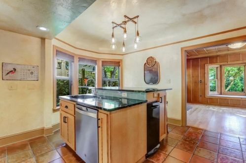 10385 Alta St, Grass Valley, CA 95945-6130