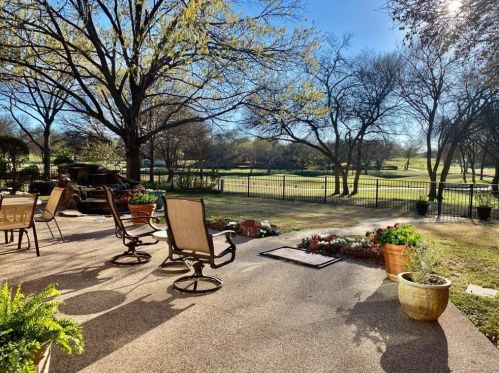 4013 Mesa Ridge Dr, Fort Worth, TX 76137-2046