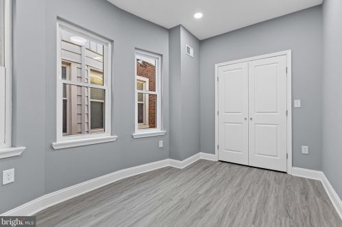 128 53 St, Philadelphia PA 19139-2613 exterior