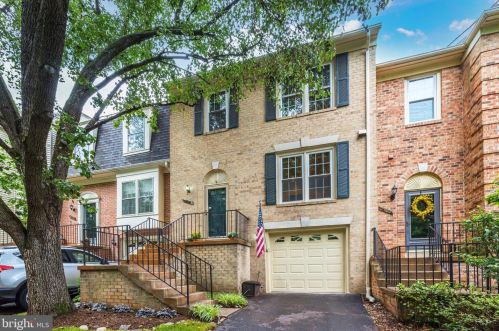 7707 Gromwell Ct, Springfield, VA 22152-3128