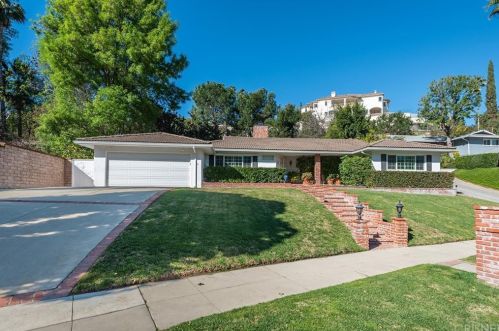 4219 Sherman Oaks Ave, Van Nuys, CA 91403-3804