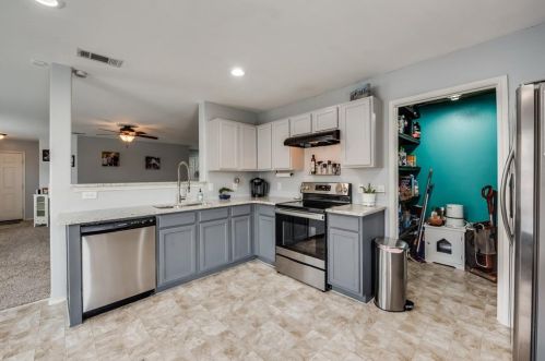 5816 Mirror Ridge Dr, Fort Worth TX  76179-7225 exterior