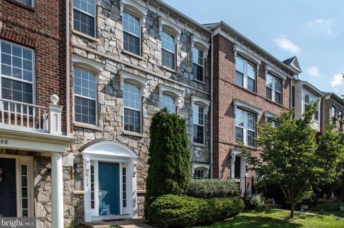 1110 Patrick St, Fredericksburg, VA 22401-2679