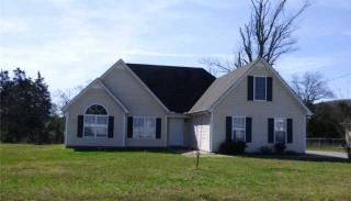 813 Fall Creek Dr, Murfreesboro, TN 37129-4556