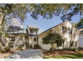 6 Topsail Ct, Savannah, GA 31411-1729
