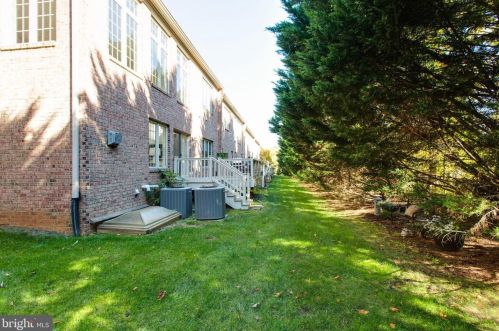 10789 Mcgregor Dr, Columbia MD  21044-4956 exterior