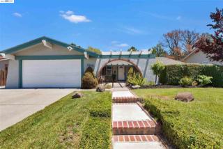2016 Westbrook Ln, Livermore, CA 94550-6427