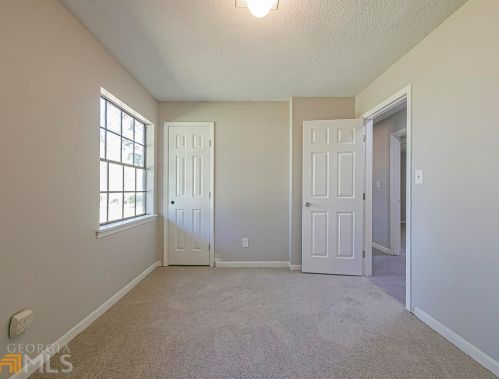 312 Davis Rd, Stockbridge GA  30281-3304 exterior