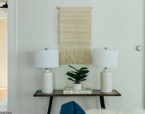 122 Midland Blvd, Maplewood NJ 07040-1809 exterior