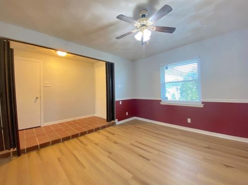 1836 Pleasant Run Rd, Carrollton TX  75006-7568 exterior