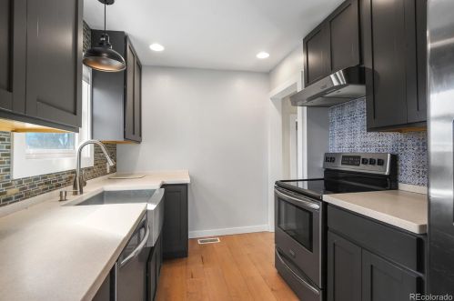 4301 Grant St, Englewood CO 80113-5804 exterior