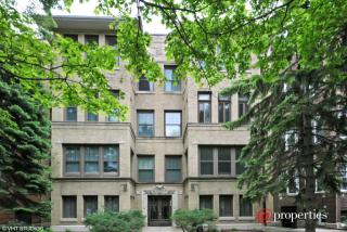 6569 Glenwood Ave, Chicago, IL 60626-5174