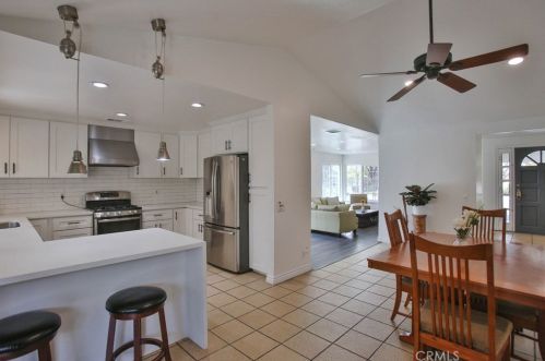 2310 San Lorenzo Ave, Santa Ana CA 92704-6039 exterior