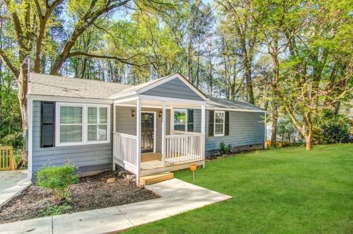 2556 Godfrey Dr, Atlanta GA  30318-7406 exterior