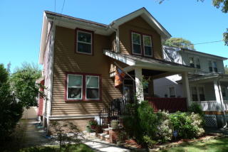 6 Clinton St, Bloomfield, NJ 07003-2305