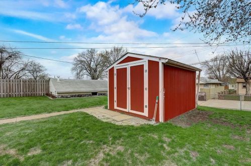 1729 5th St, Saint Paul MN  55112-6547 exterior