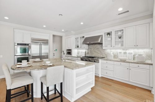 24 Constantine, Irvine CA  92620-3547 exterior