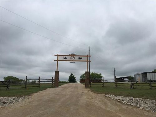4195 Fm 2652, Loving, TX 76460-5231