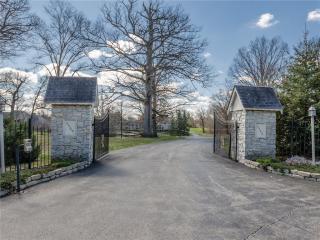 6969 79th St, Indianapolis, IN 46278-1281