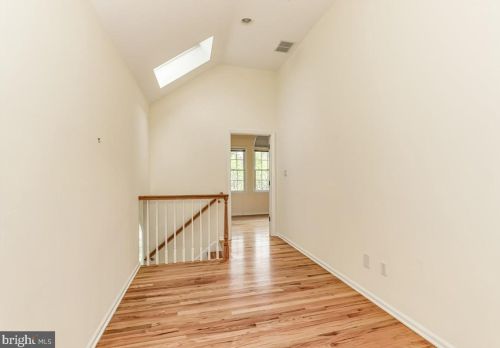 20 Harriet Dr, Princeton NJ  08540-3935 exterior