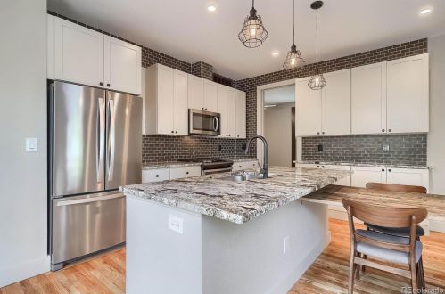 151 Lincoln St, Denver CO  80209-1629 exterior