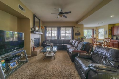 9380 Dauchy Ave, Riverside CA  92508-9213 exterior