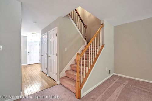 51 Durant Ave, Holmdel Village, NJ 07733-2739