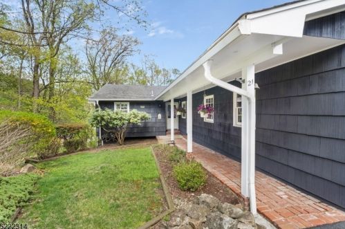 21 Parkview Plz, Morristown, NJ 07960-5066