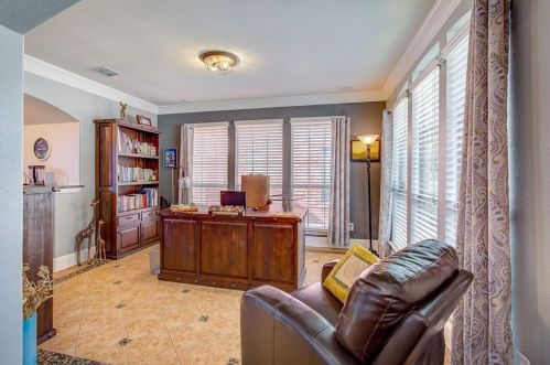 1408 Flowers Dr, Carrollton TX 75007-1470 exterior