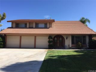6856 Rycroft Dr, Riverside, CA 92506-5317