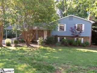 220 Hunters Trl, Greenville, SC 29615-4027