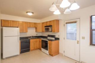 5338 Shiloh Dr, Columbus, OH 43220-5920