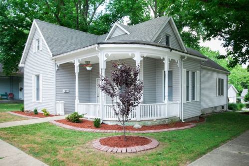 611 Fairfax St, Boulder IL  62231-1911 exterior