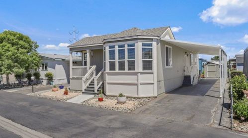 4309 Raiders Way, Modesto, CA 95355-9311