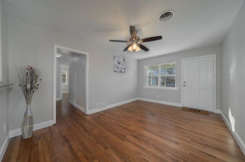 121 Pecos St, Garland, TX 75041-4618