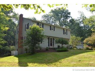 916 Bartholomew Rd, Middletown, CT 06457-5640