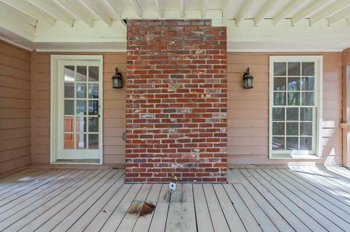 2528 Country Club Dr, Conyers GA  30013-4959 exterior