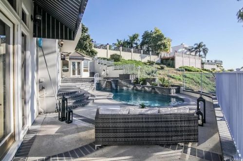 16110 Aurora Crest Dr, Whittier, CA 90605-1364