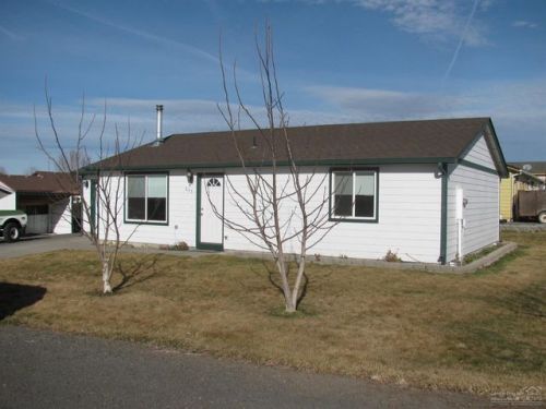 635 Grandview Ln, Culver, OR 97734-9740