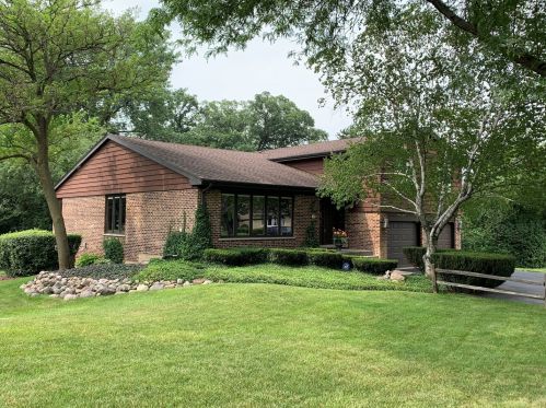 430 Cardinal Ave, Addison, IL 60101-2951
