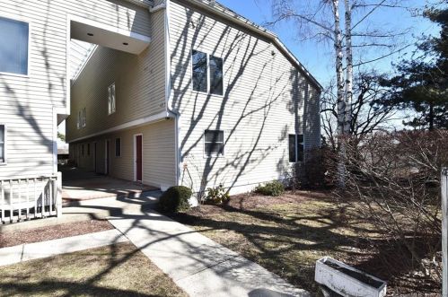 10 Prospect Ave, Norwalk, CT 06850-3227