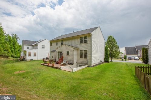 10221 Antietam Ct, Fredericksburg, VA 22408-0802