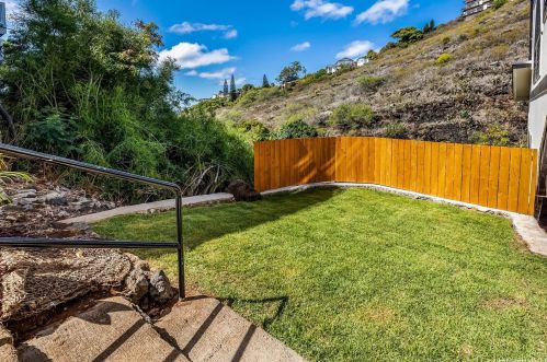 5197 Poola St, Honolulu HI  96821-1534 exterior