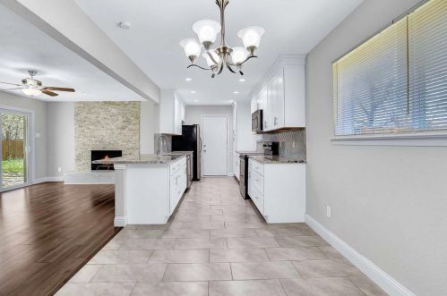 1906 Gross Rd, Dallas TX  75228-4767 exterior