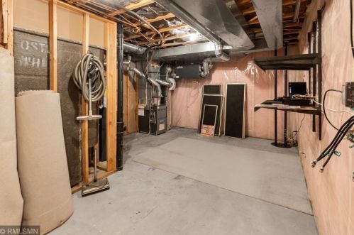 4211 Bristol Run, Saint Paul MN  55126-1410 exterior