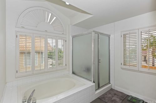 8554 Rosemary Dr, Riverside CA  92508-2965 exterior