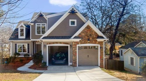 741 Milton St, Scottdale, GA 30079-1015