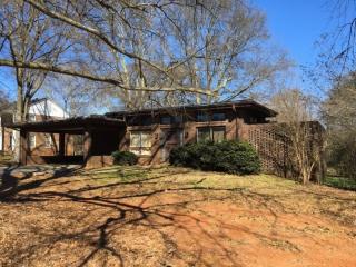 80 Crossville Rd, Roswell, GA 30075-3044