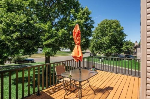 5121 148th St, Saint Paul MN  55124-6655 exterior